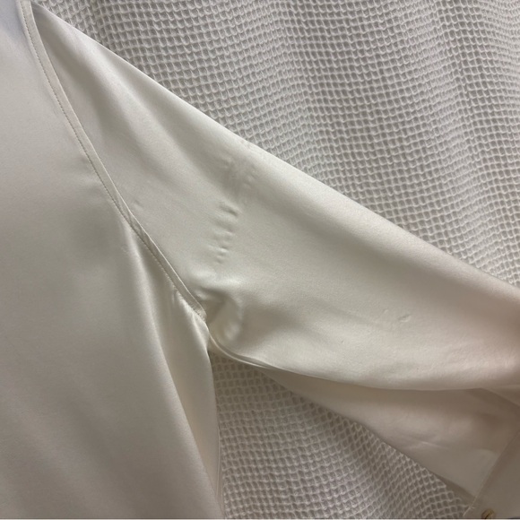 L’AGENCE  * Delisting tonight * Dani Silk Blouse. Size Small. Ivory/White. - Picture 8 of 10